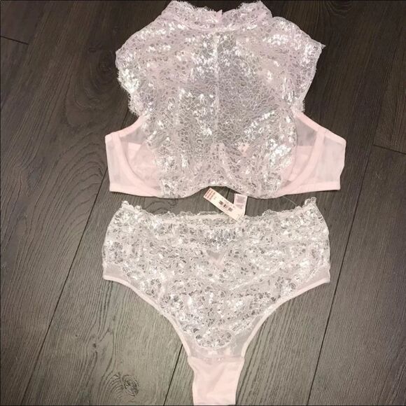 Victoria’s Secret Dream Angels set bra & panty - Picture 3 of 4